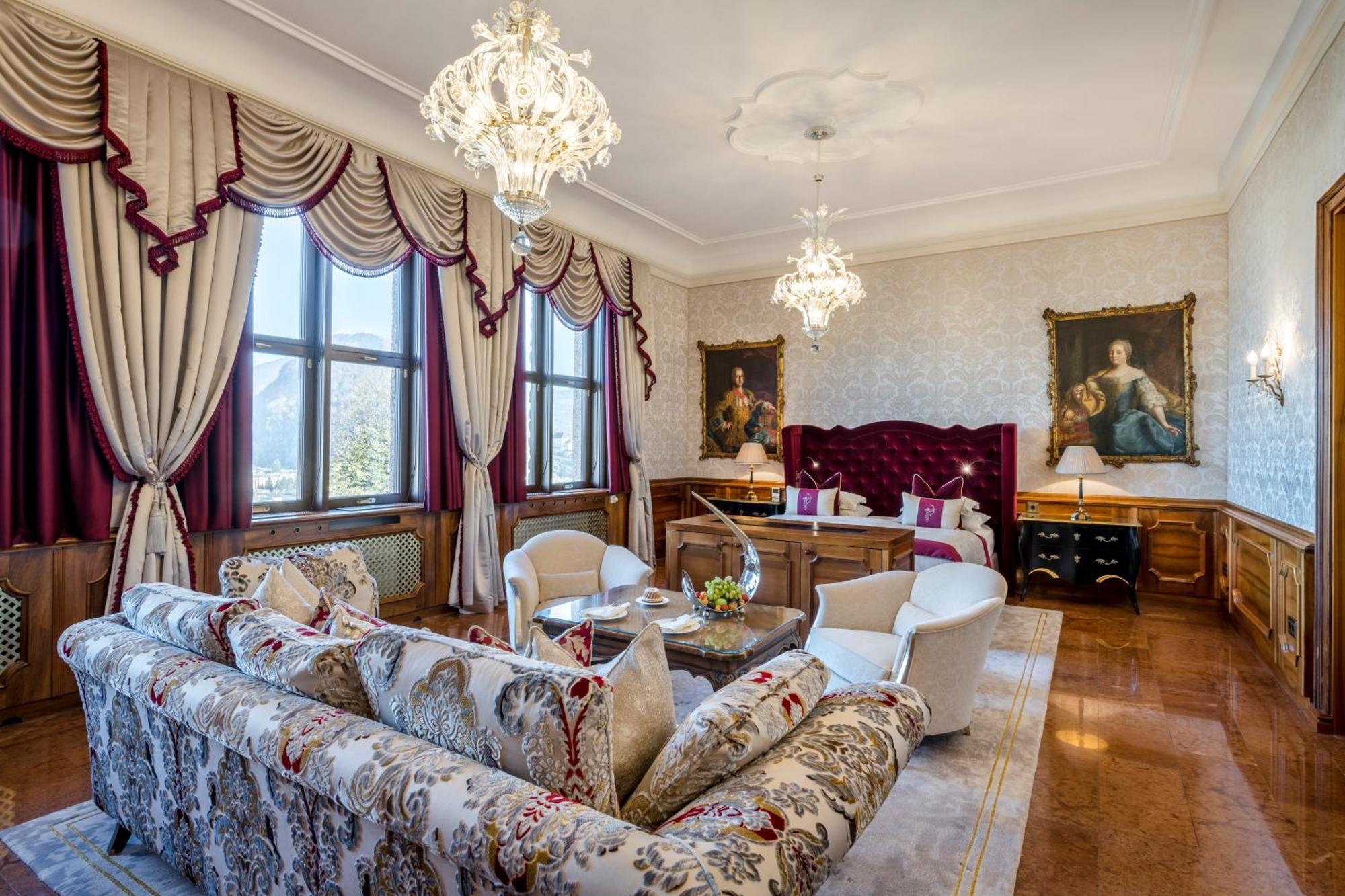 Schloss Moenchstein Hotel