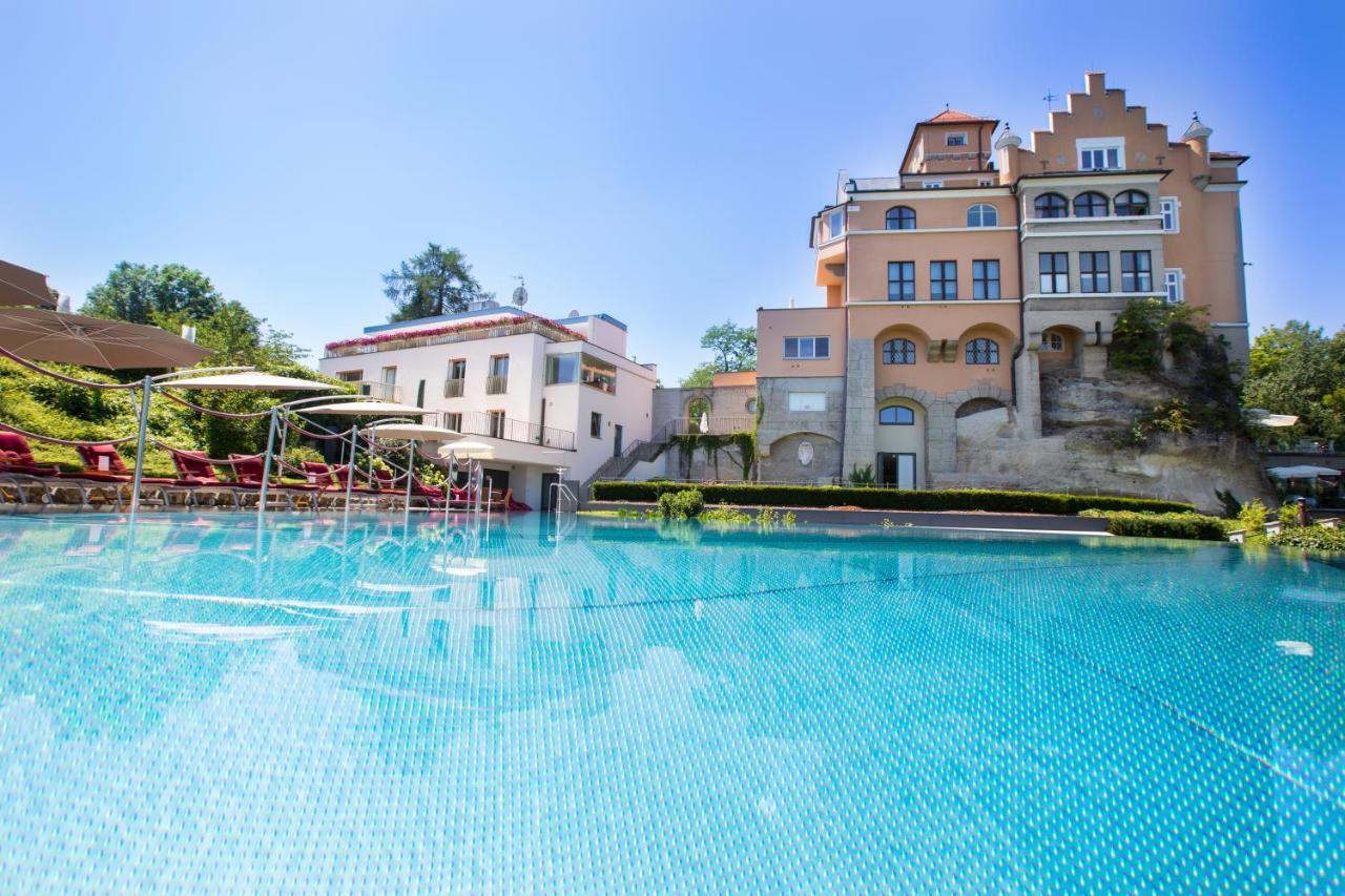 Schloss Moenchstein